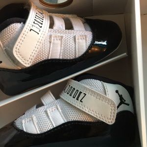 Baby boy Jordan 11 Retro 3c